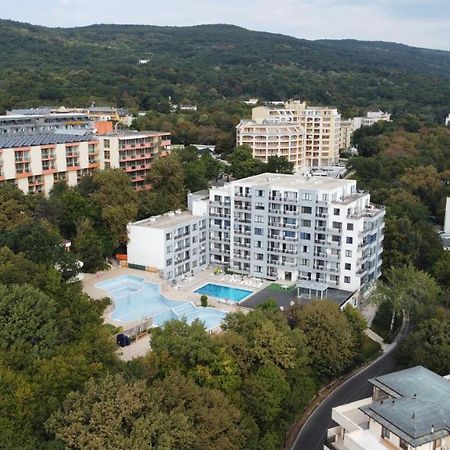 Apartments Yalta Golden Sands Exterior foto