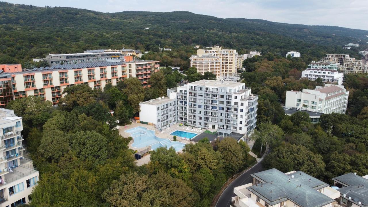 Apartments Yalta Golden Sands Exterior foto