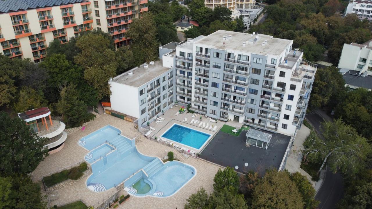 Apartments Yalta Golden Sands Exterior foto